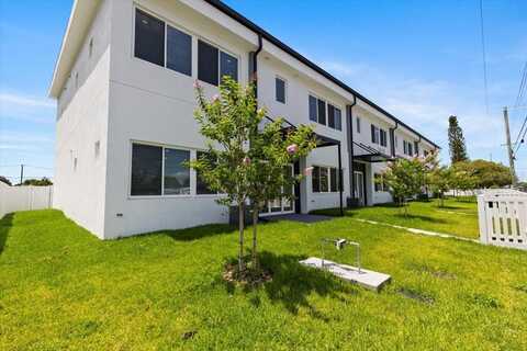 2608 W COLUMBUS DRIVE, TAMPA, FL 33607