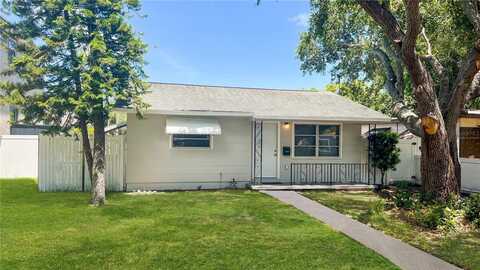4821 DR MARTIN LUTHER KING JR STREET N, Saint Petersburg, FL 33703