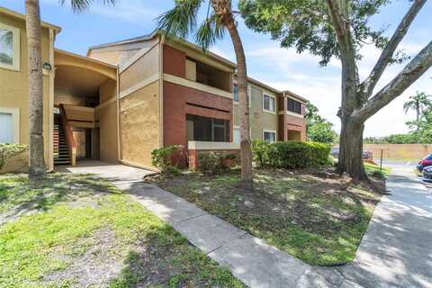 664 KENWICK CIRCLE, CASSELBERRY, FL 32707