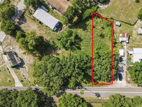 4617 E LAKE AVENUE, TAMPA, FL 33610