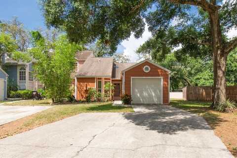 9466 FOREST HILLS CIRCLE, TAMPA, FL 33612