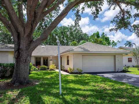 114 SOUTHAMPTON PLACE N, VENICE, FL 34293