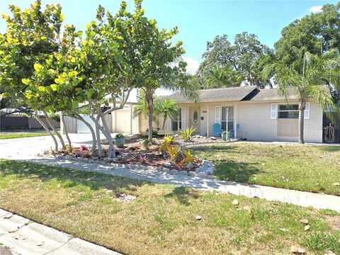 7943 WOODVINE CIRCLE, TAMPA, FL 33615