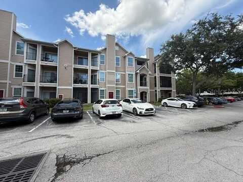 2000 ERVING CIRCLE, OCOEE, FL 34761