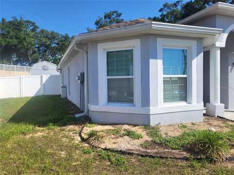 37146 HIGHLAND BLUFF CIRCLE, DADE CITY, FL 33523