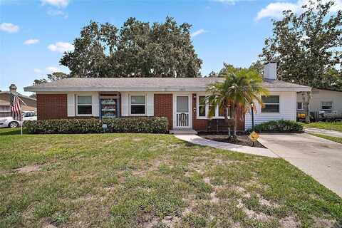 1301 CAMBRIDGE DRIVE, LEESBURG, FL 34748