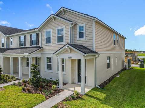 9824 WALKWAY DRIVE, ORLANDO, FL 32832