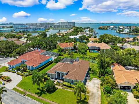 5904 PELICAN BAY PLAZA S, GULFPORT, FL 33707