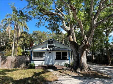 929 23RD STREET W, BRADENTON, FL 34205