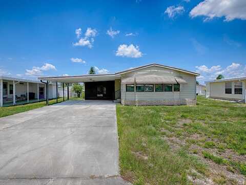 1437 APACHE CIRCLE, TAVARES, FL 32778