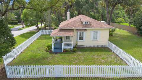 244 N LEAVITT AVENUE, ORANGE CITY, FL 32763