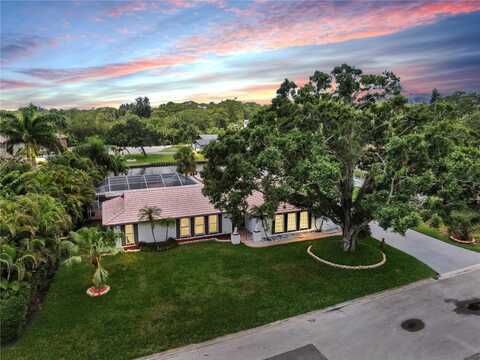 2401 ROBERTA LANE, CLEARWATER, FL 33764