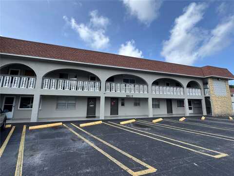 6044 22ND AVENUE N, Saint Petersburg, FL 33710