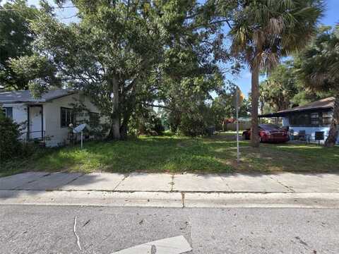 PARIS AVENUE S, Saint Petersburg, FL 33701