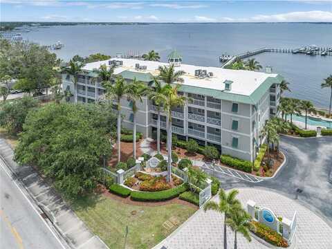 5114 MELBOURNE STREET, PUNTA GORDA, FL 33980