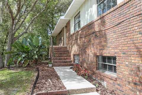 2032 YORKSHIRE DRIVE, DELAND, FL 32724
