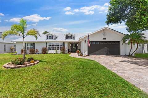 425 CORRIENTES CIRCLE, PUNTA GORDA, FL 33983