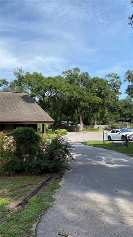 1022 LOVE LANE, APOPKA, FL 32703
