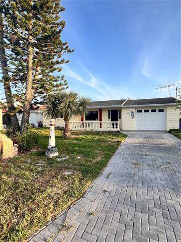 3924 HEADSAIL DRIVE, NEW PORT RICHEY, FL 34652
