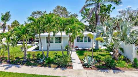 643 CALLE DEL OTONO, SARASOTA, FL 34242