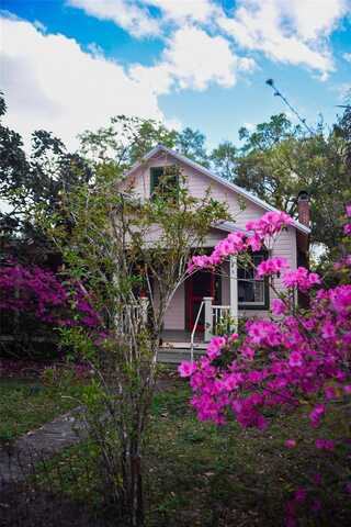 748 W FLORENCE AVENUE, DELAND, FL 32720