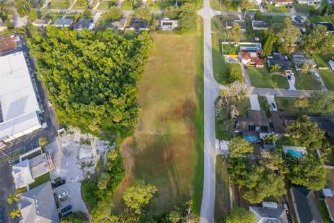 W NELSON STREET, TAVARES, FL 32778