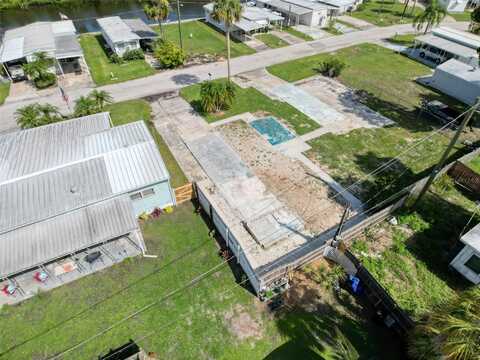 6836 EDGEWATER DRIVE, NEW PORT RICHEY, FL 34652