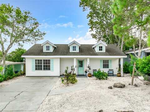 135 FLORIDA BOULEVARD, CRYSTAL BEACH, FL 34681