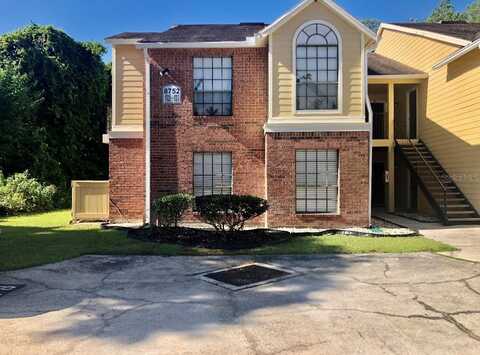 8752 MALLARD RESERVE DRIVE, TAMPA, FL 33614