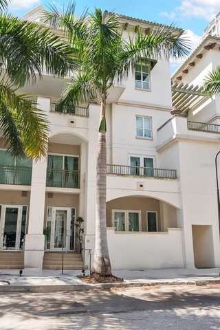 450 KNIGHTS RUN AVENUE, TAMPA, FL 33602