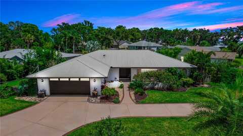 225 TEMPLE CIRCLE, EUSTIS, FL 32726