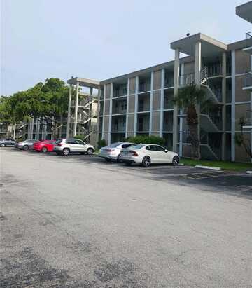 2901 NW 48TH AVENUE, LAUDERDALE LAKES, FL 33313