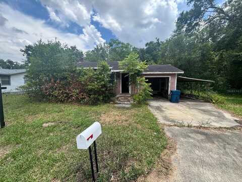 438 E BENNETT AVENUE, DELAND, FL 32724