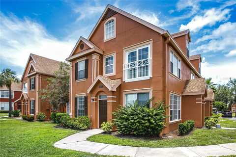 10520 WHITE LAKE COURT, TAMPA, FL 33626