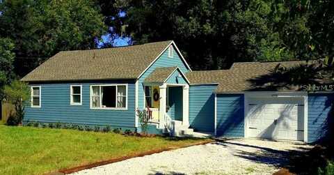 1225 E 1ST AVENUE, MOUNT DORA, FL 32757