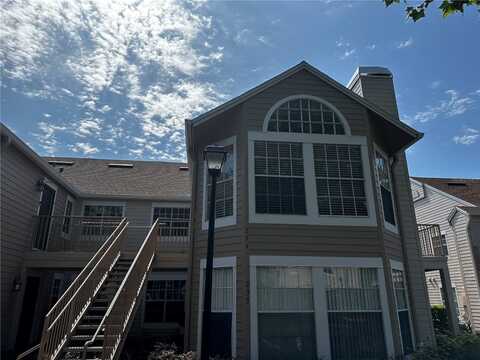 652 ROARING DRIVE, ALTAMONTE SPRINGS, FL 32714