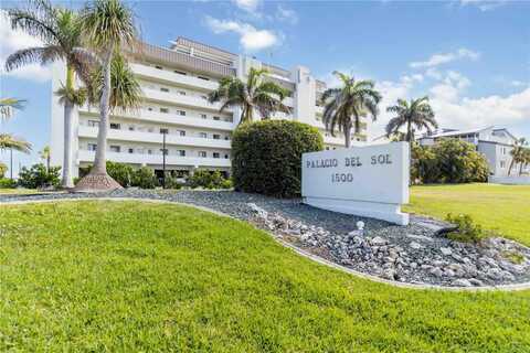 1500 PARK BEACH CIRCLE, PUNTA GORDA, FL 33950