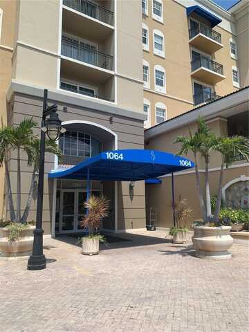 1064 N TAMIAMI TRAIL, SARASOTA, FL 34236