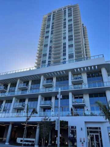 301 1ST STREET S, Saint Petersburg, FL 33701
