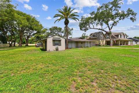 206 N MONTCLAIR AVENUE, BRANDON, FL 33510