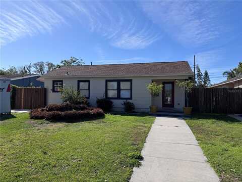836 41ST AVENUE N, Saint Petersburg, FL 33703