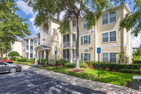 18439 BRIDLE CLUB DRIVE, TAMPA, FL 33647