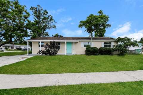8221 JACARANDA AVENUE, SEMINOLE, FL 33777