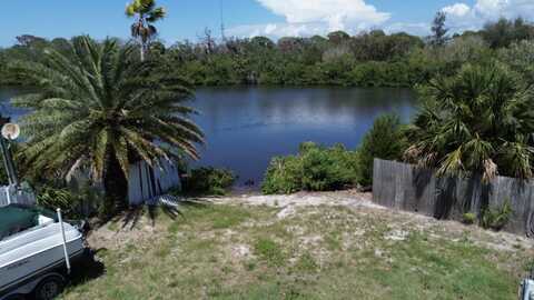 6981 EDGEWATER DRIVE, NEW PORT RICHEY, FL 34652