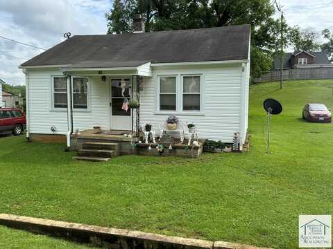 74 Frye Street, Bassett, VA 24055