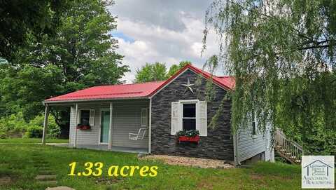 960 Washburn Dr, Martinsville, VA 24112