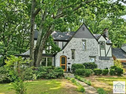 217 Thomas Heights, Martinsville, VA 24112