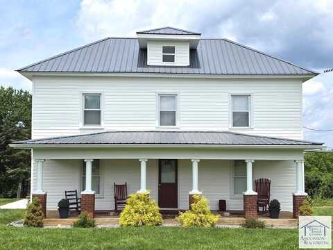 5540 Stones Dairy Rd, Bassett, VA 24055