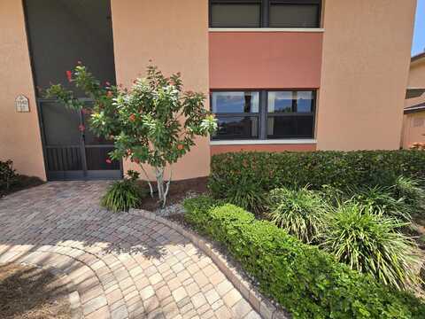 1542 MAINSAIL Drive unit: 1, Naples, FL 34114
