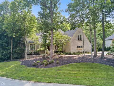 9399 Irishmans Run Lane, Zionsville, IN 46077